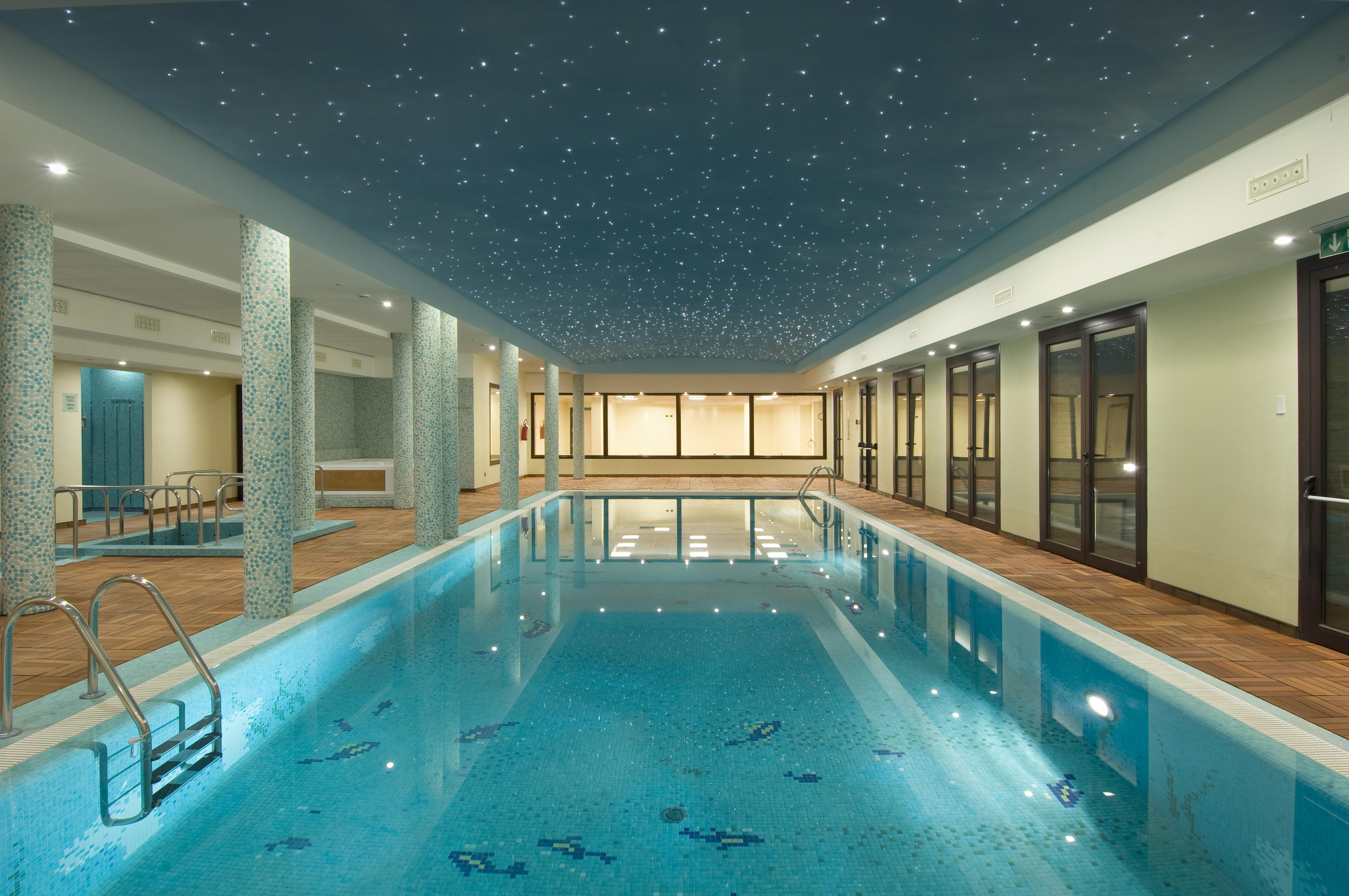 As Hotel Камбиаго Съоръжения снимка